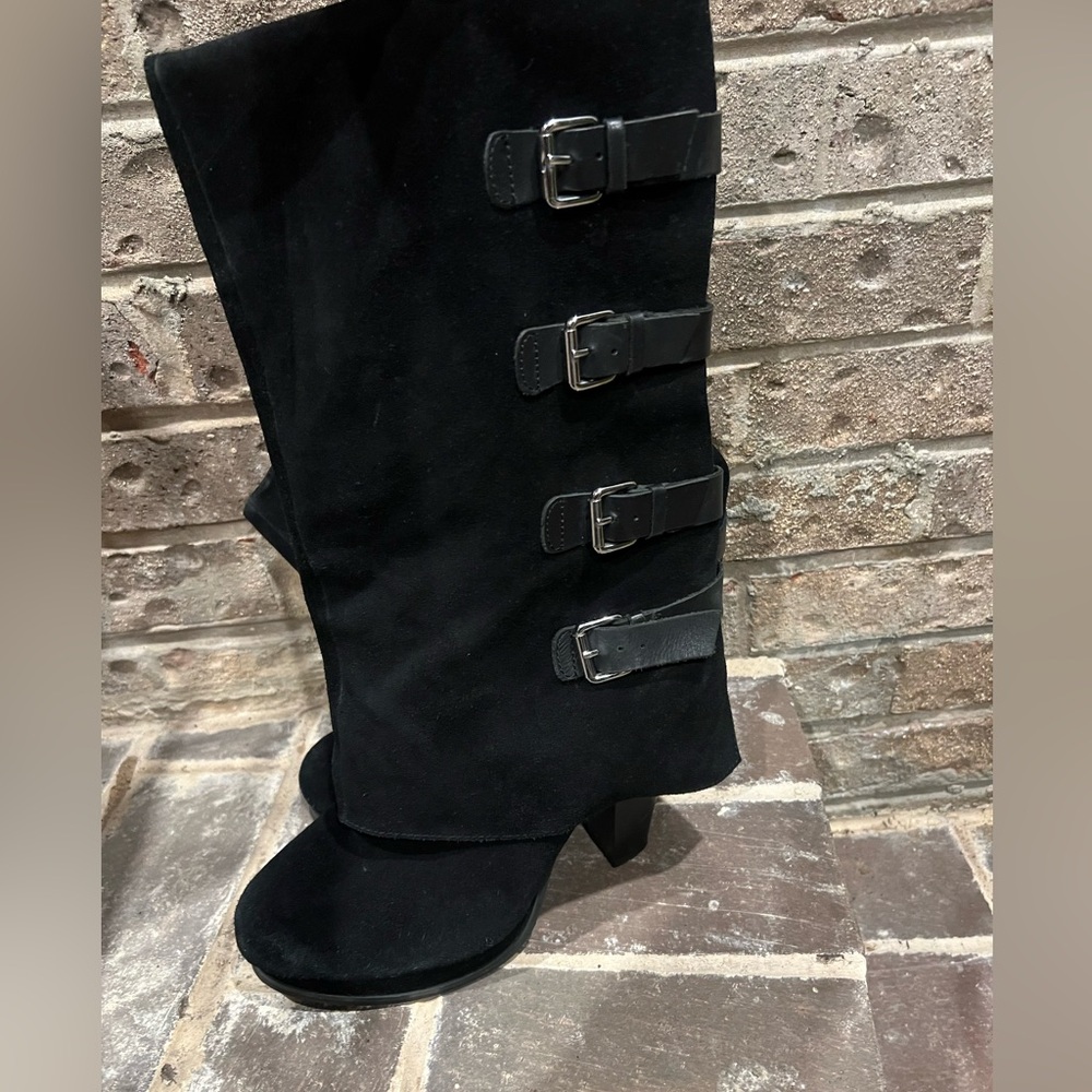 REPORT black suede leather with Buckles heeled  boots/ Shoes us sz 11